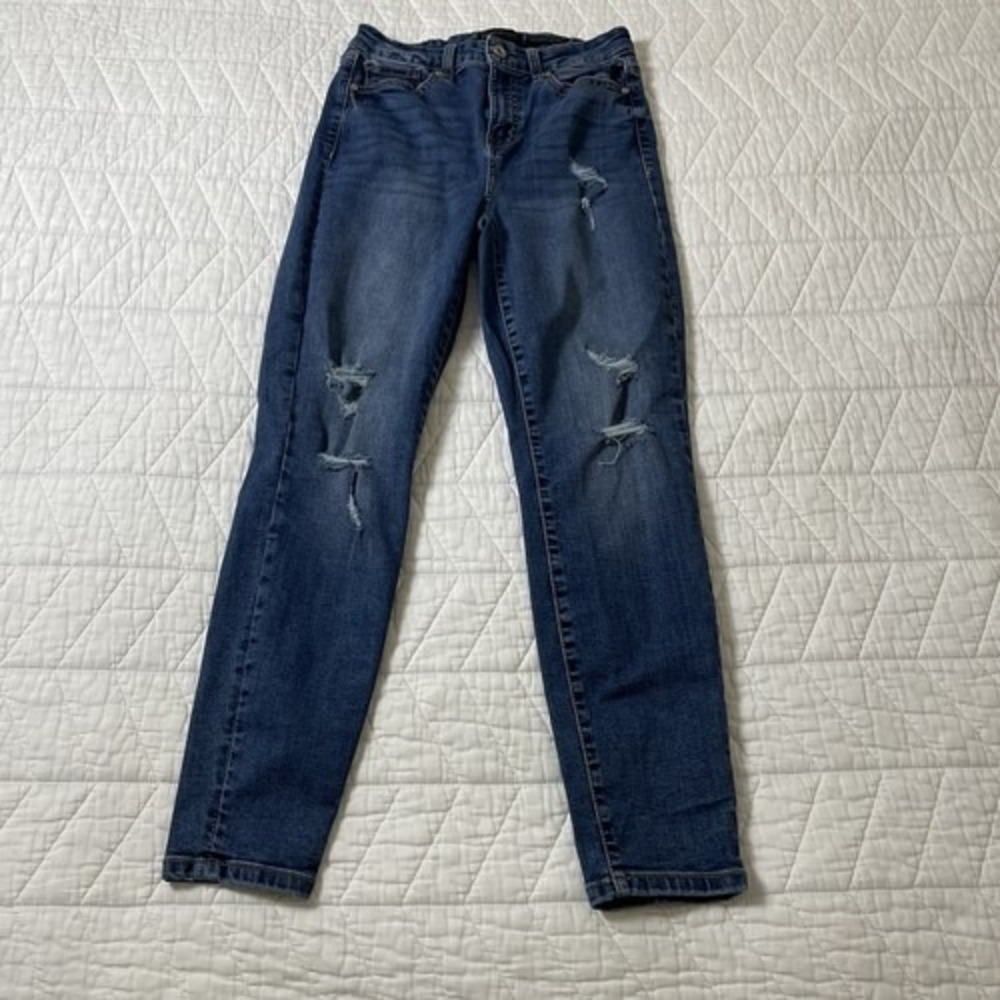 Women's Kendall + Kylie High Rise Skinny Jeans Size 7/28 Blue Distressed Stretch